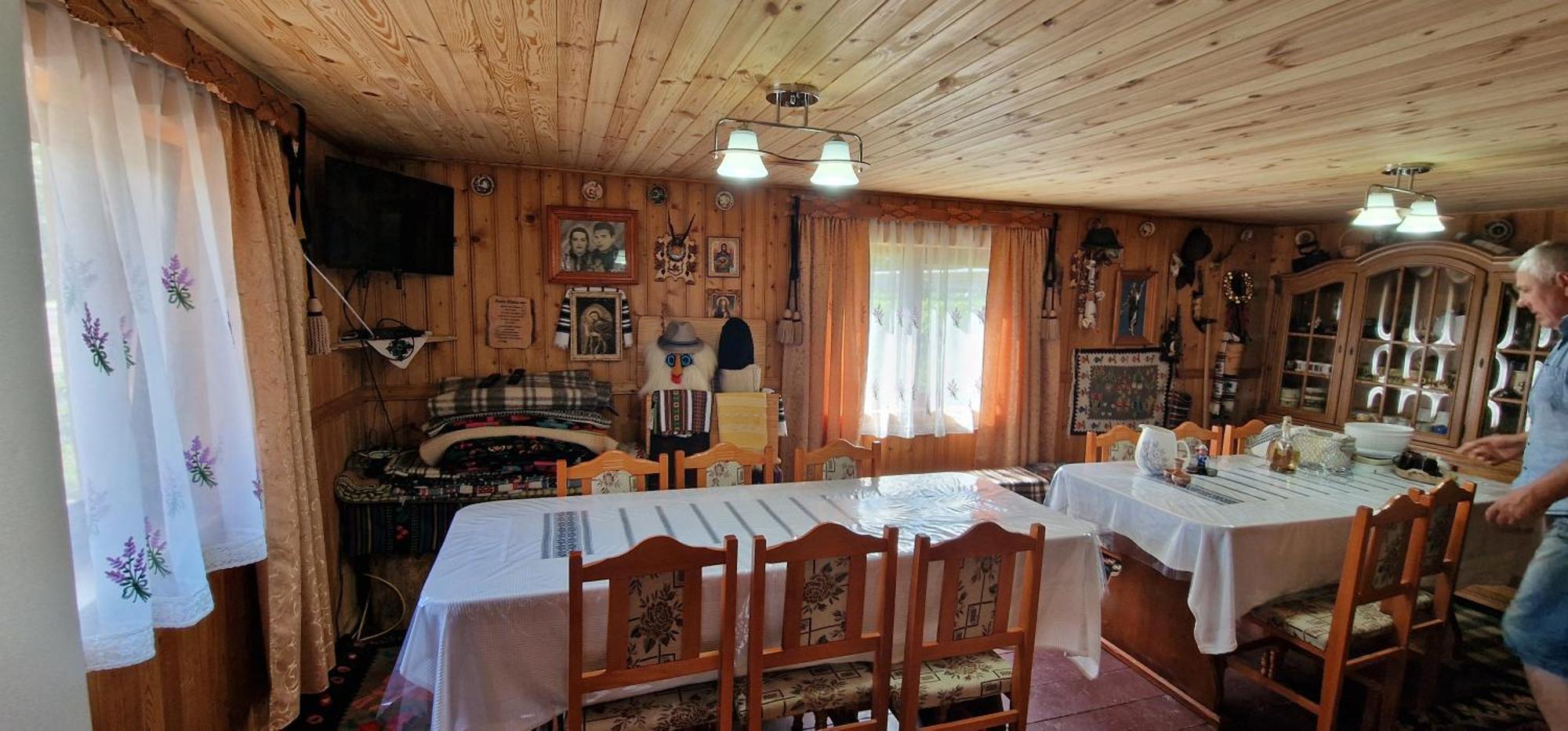Casa Agroturistica Tarancuta Din Vatra Moldovitei Hotel Exterior photo